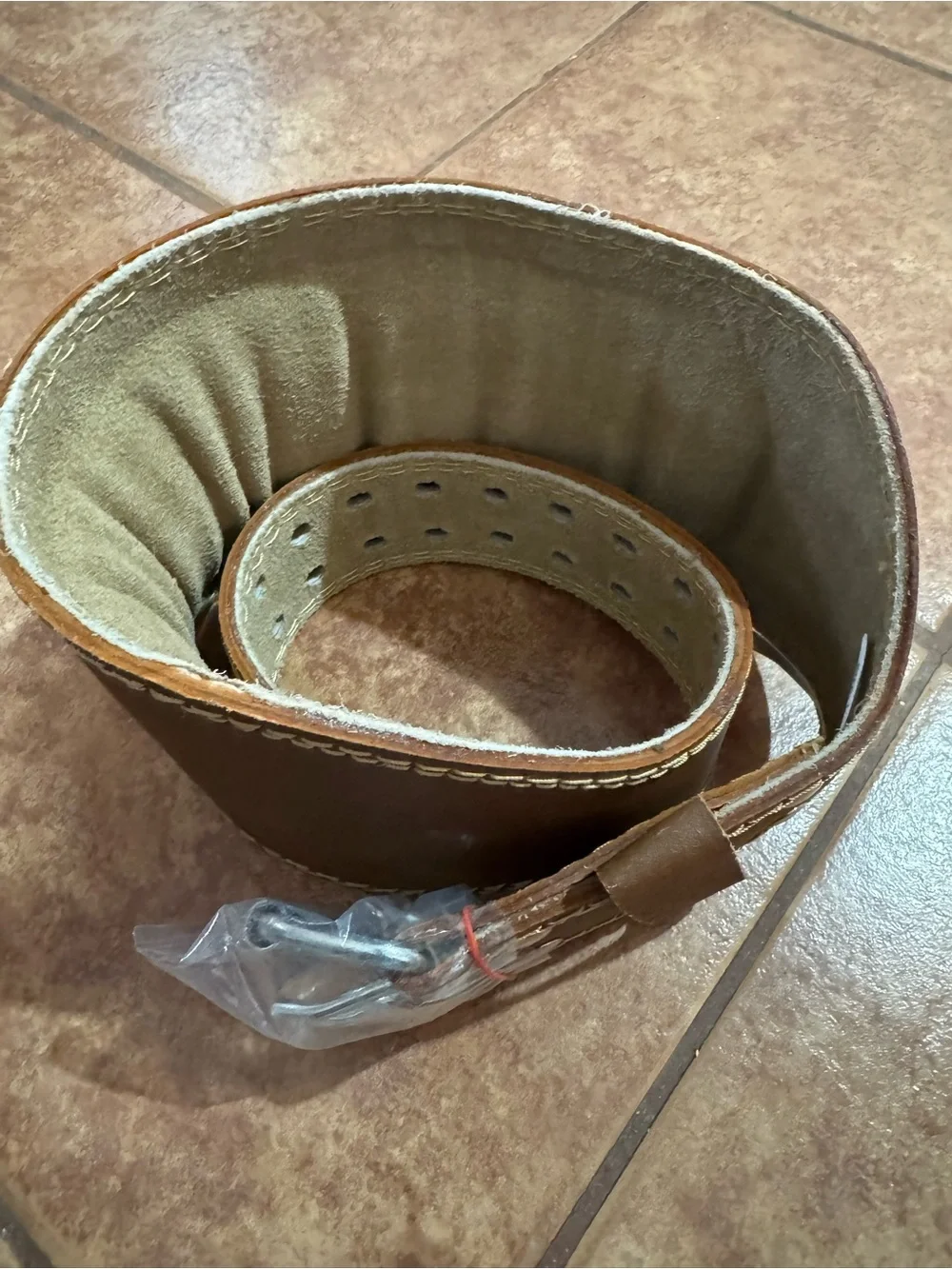 Men's brown leather weightlifting belt
